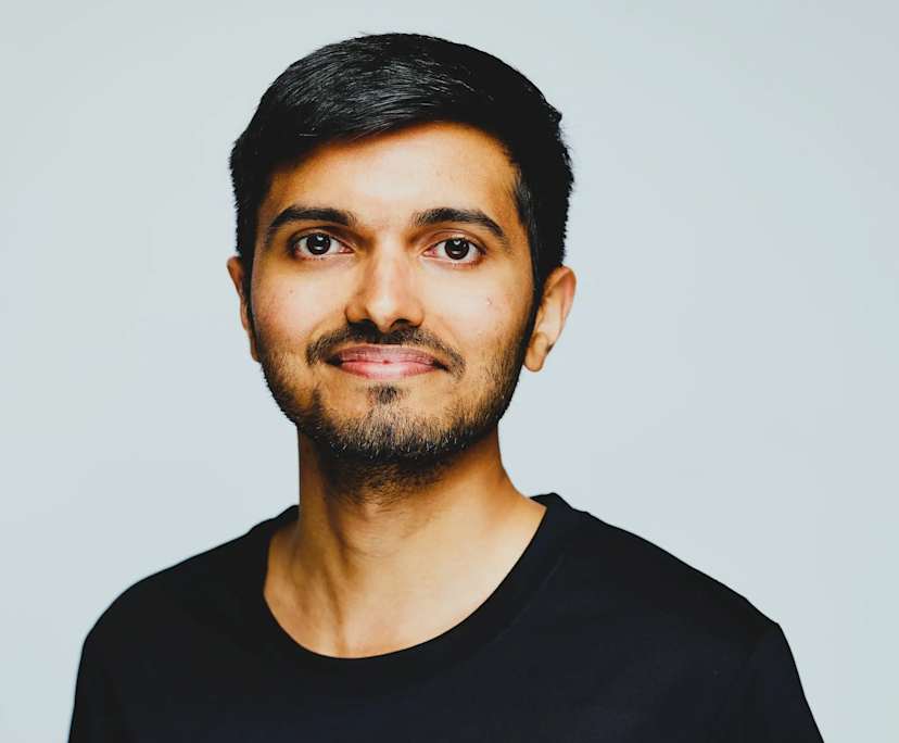 Vin (27), $350, Non-smoker, No pets, and No children