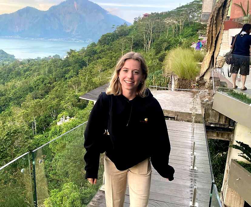 Germaine (25), $400, 