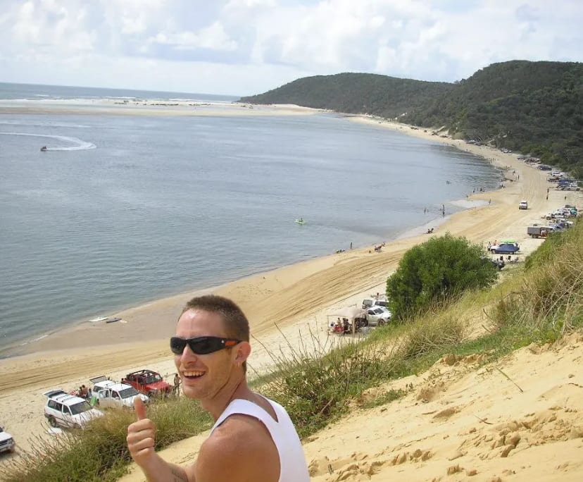 Johno (43), $300, Non-smoker, No pets, and No children