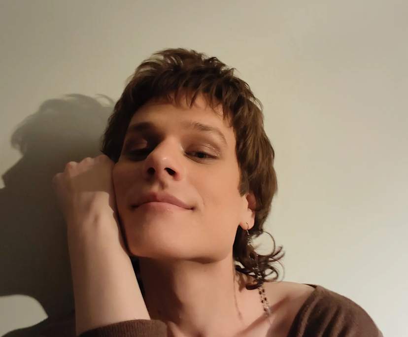 Nichola Kowald (27), $300, LGBTQIA+, Non-smoker, No pets, and No children