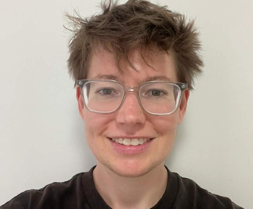 Hart (29), $400, LGBTQIA+, Non-smoker, No pets, and No children