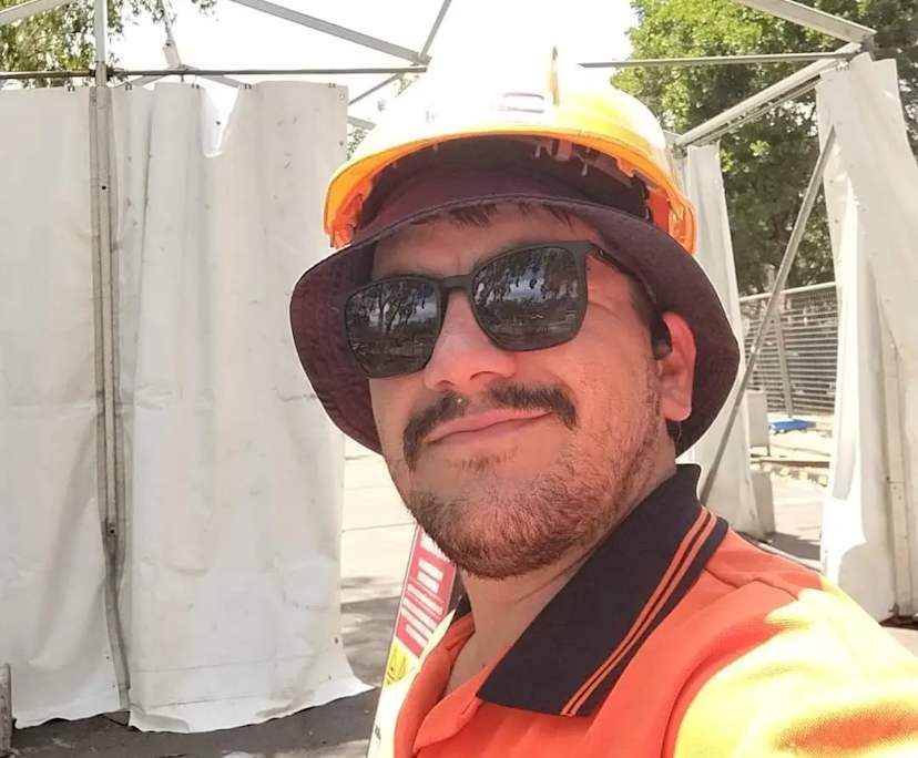 Facundo (28), Bautista (23) and Juan (22), $1,000, Non-smoker, No pets, and No children