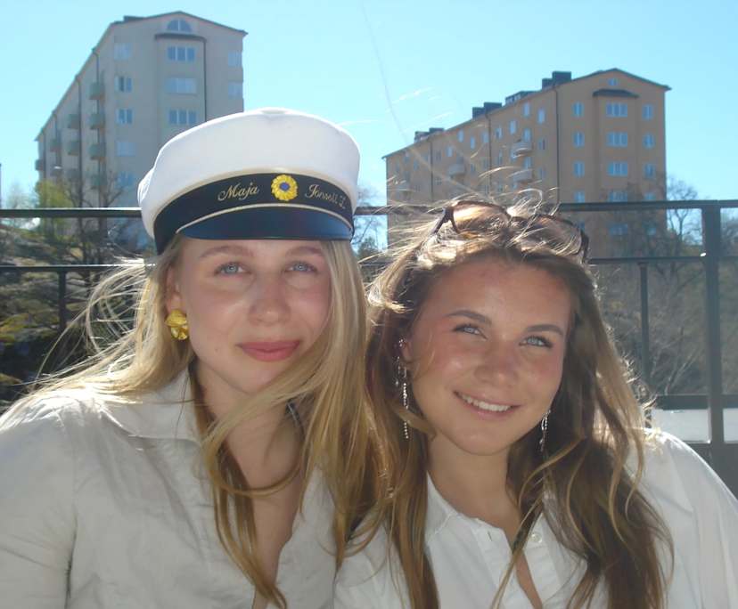 Olivia (19), Maja (20) and Agnes (19), $1,000, 