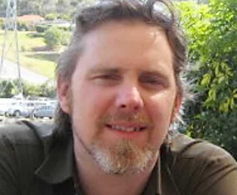 James (42), $200, No pets, No children, and Non-smoker