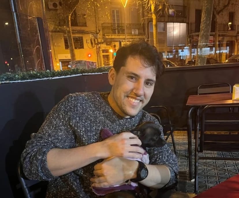 Alberto Gomez (30), $400, LGBTQIA+, Non-smoker, No pets, and No children