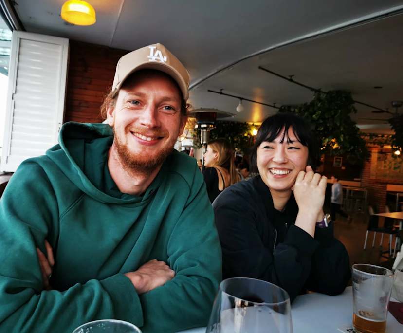 Lars (31), $300, Non-smoker, Have pets, and No children