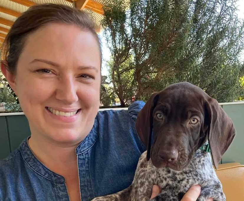 Bronwyn (45), $350, Non-smoker, Have pets, and No children