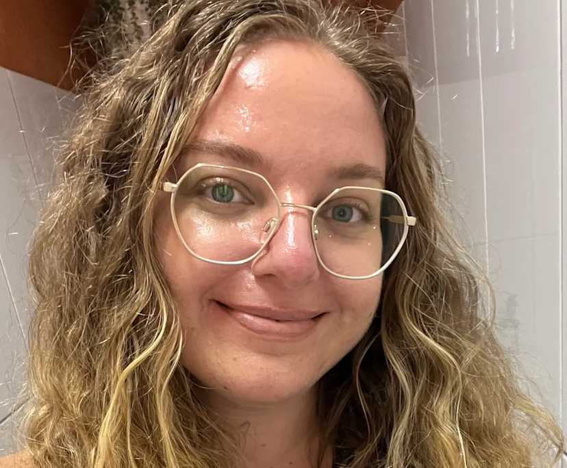 Lindsay (33), $400, LGBTQIA+, Non-smoker, No pets, and No children