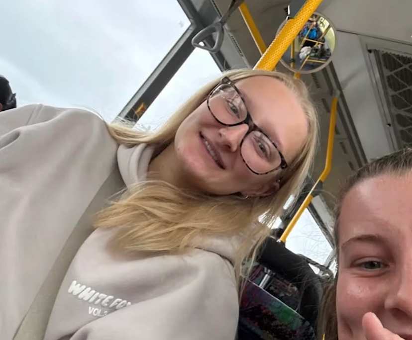 Ella (21) and Lib (22), $300, 