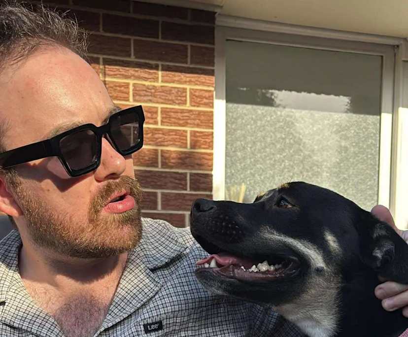 Thomas young (31), $360, Smoker, No pets, and No children