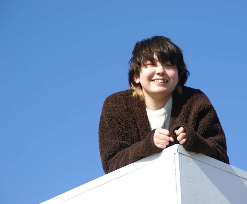 Minamo (21) and İlhan (28), $500, Non-smoker, No pets, and No children