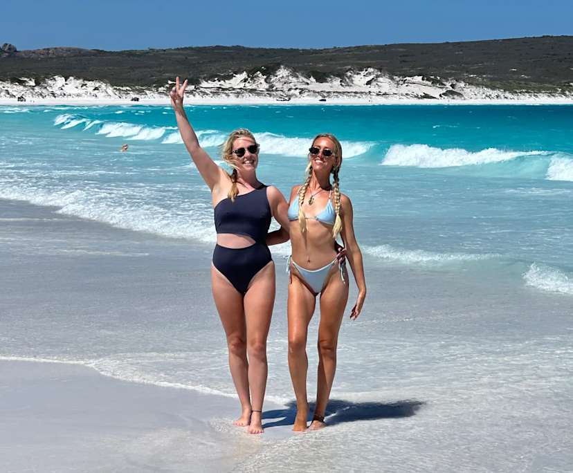 Caoimhe (28), $400, Non-smoker, No pets, and No children