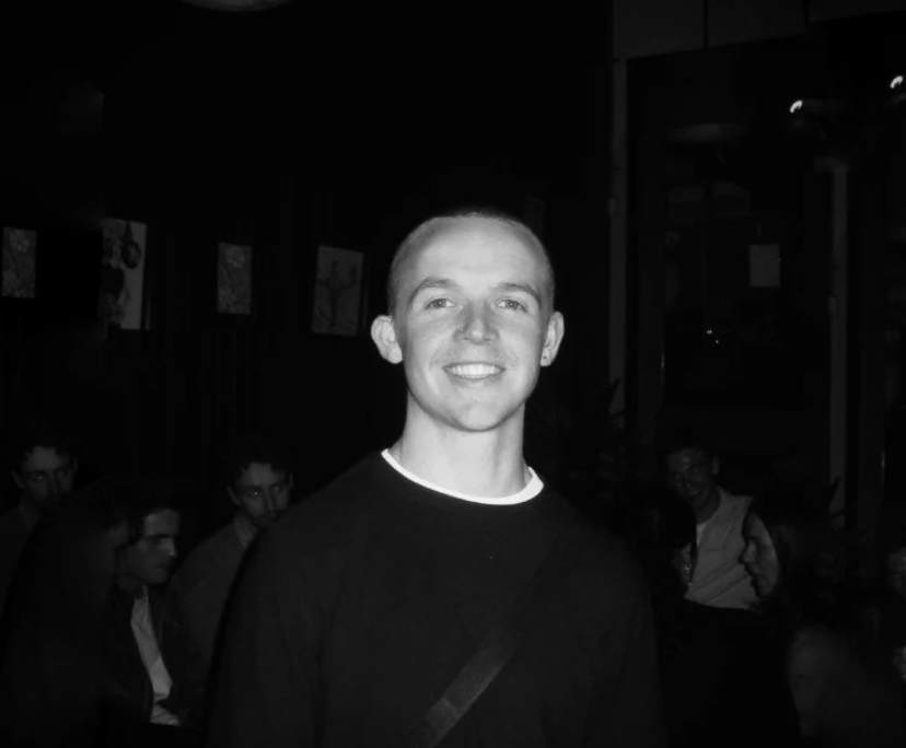 Xavier (26), $250, Non-smoker, No pets, and No children