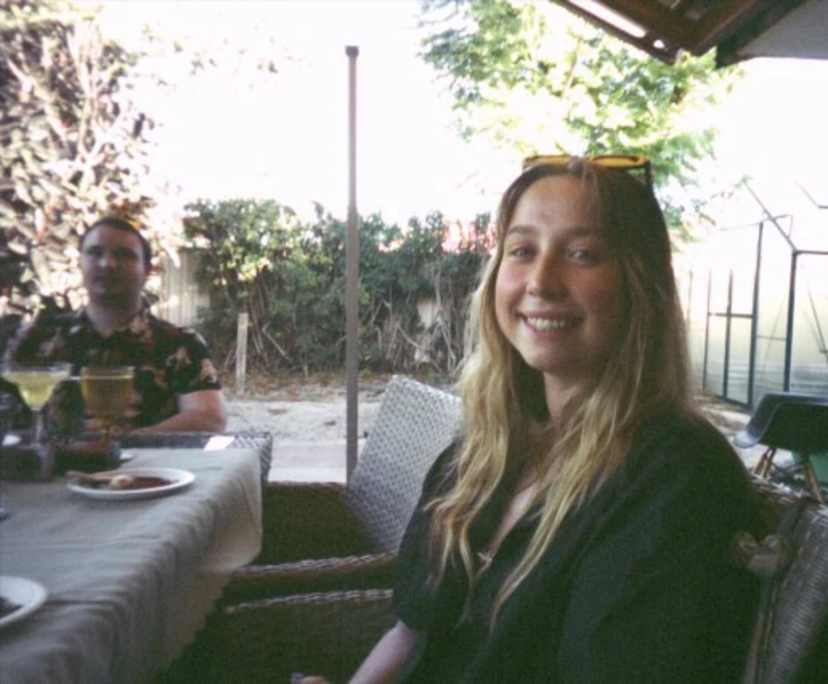 Josephine (19), $300, Non-smoker, No pets, and No children