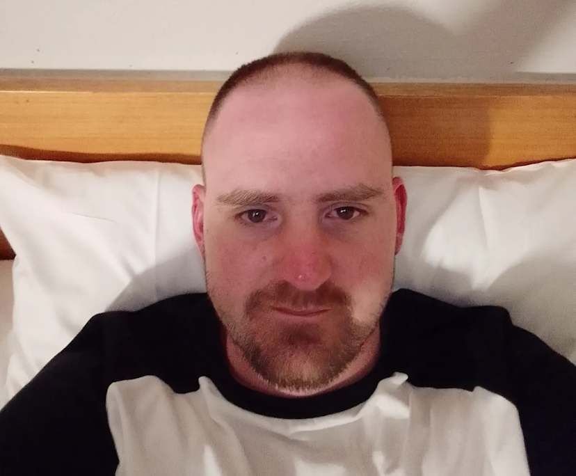 nate (31), $150, Smoker, No pets, and No children