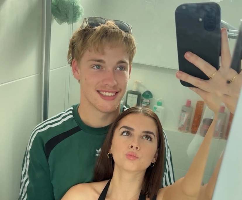 Harry (20) and Hope (19), $600, Non-smoker, No pets, and No children