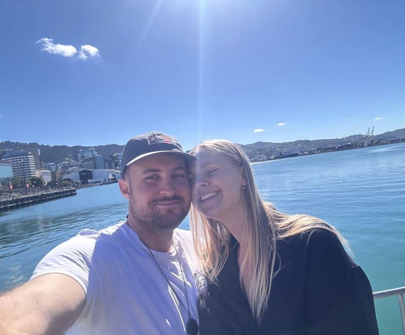 Frida (28) and Brandon (31), $400, Non-smoker, No pets, and No children