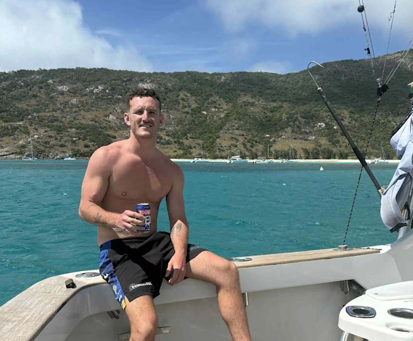 Charley (25), $320, Non-smoker, No pets, and No children