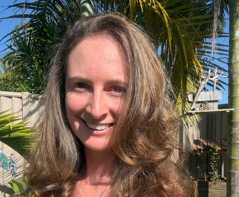 Catherine (36), $400, Non-smoker, Have pets, and No children