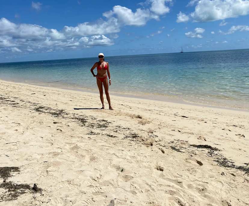 Keisha (37), $350, Non-smoker, No pets, and No children