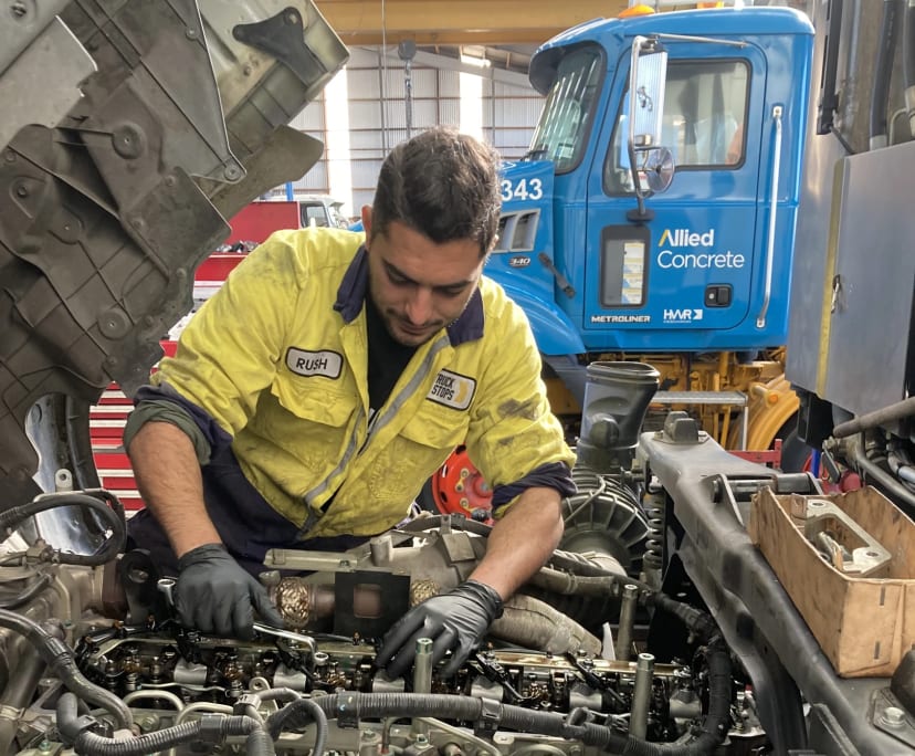 Rush (34), $250, Smoker, LGBTQIA+, Have pets, and No children