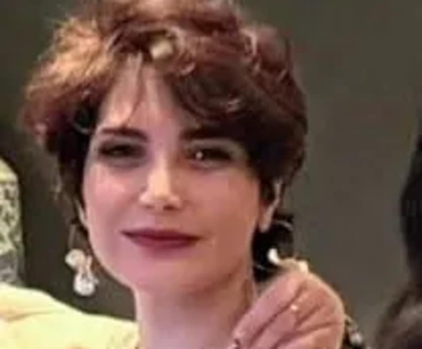 Yalda (38), $500, 