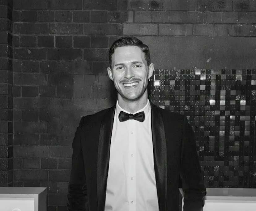 Jake (29), $350, Non-smoker, No pets, and No children