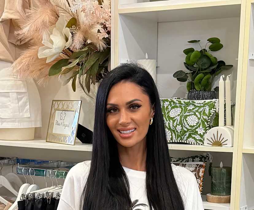 Tj (33), $500, Non-smoker, Have pets, and No children