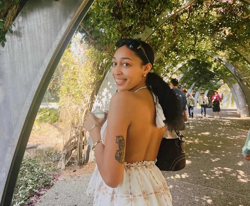 Tsipporah (25), $320, Non-smoker, No pets, and No children