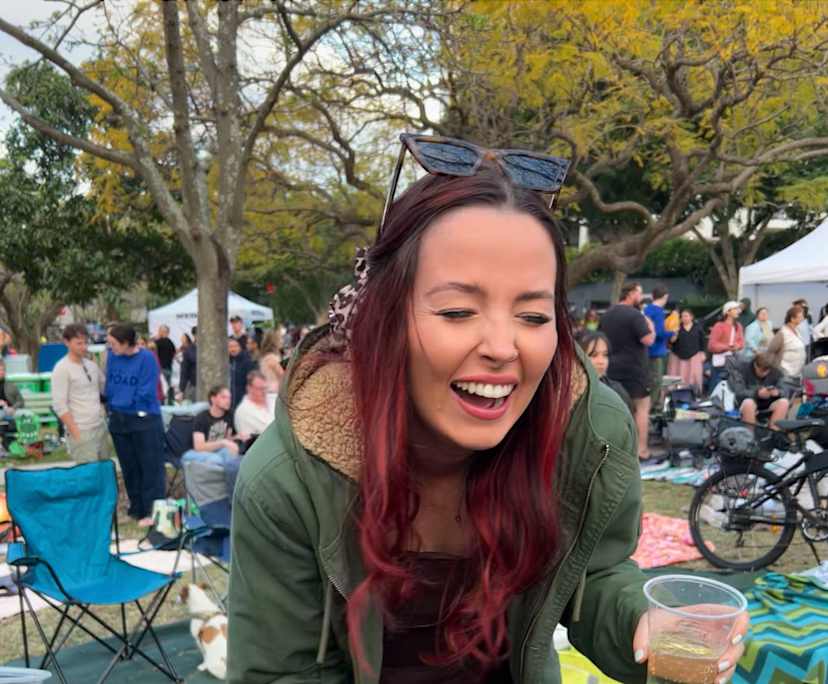 Rebecca (28), $400, Non-smoker, No pets, and No children