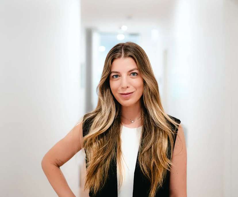 Macarena (31), $500, 