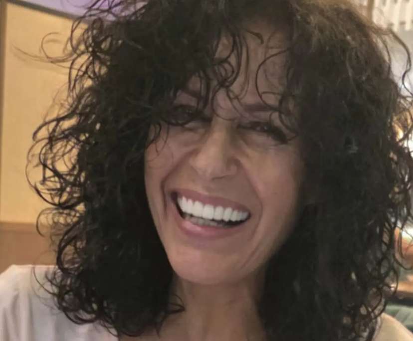 Shanyn (58), $350, Non-smoker, No pets, and No children