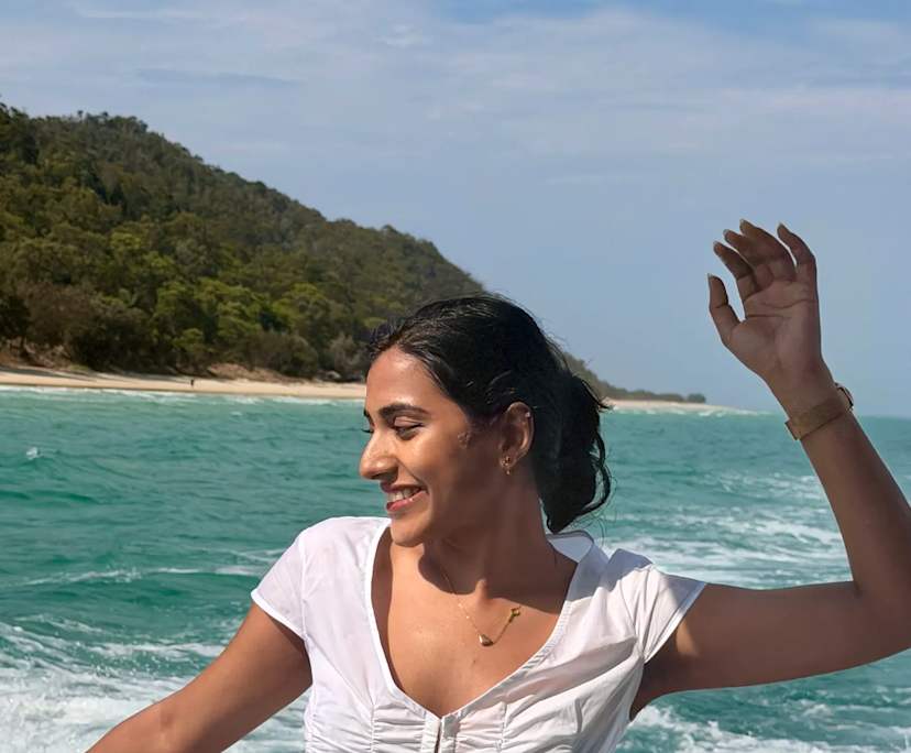 Gayatri (25), $300, Non-smoker, No pets, and No children