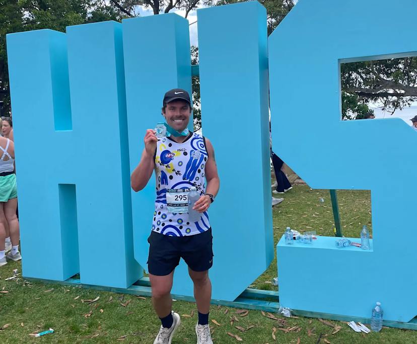 Michael (31), $300, No pets, Non-smoker, and No children