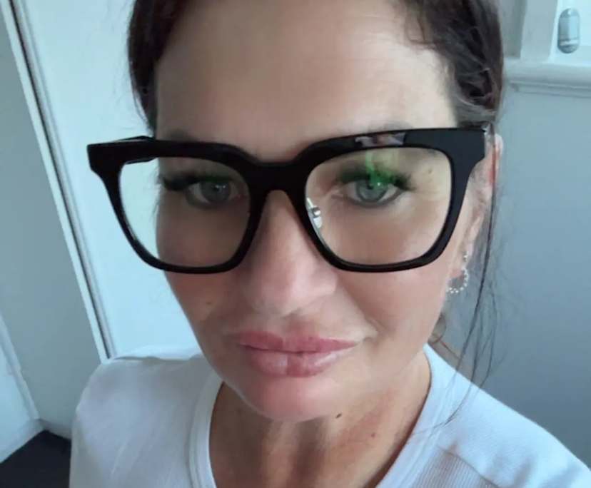 sharleen (52), $350, 