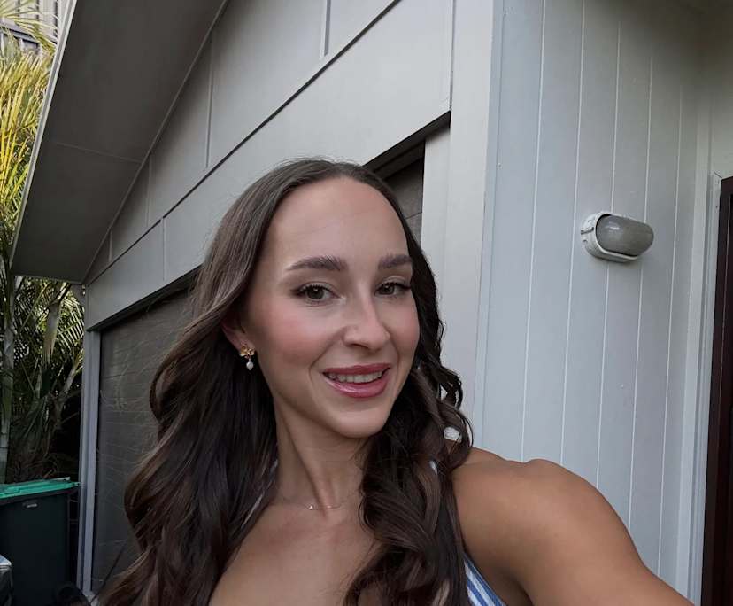 Amber (27), $400, Non-smoker, No pets, and No children