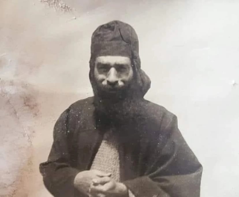 Kamal (78), $400, Non-smoker, No pets, and No children