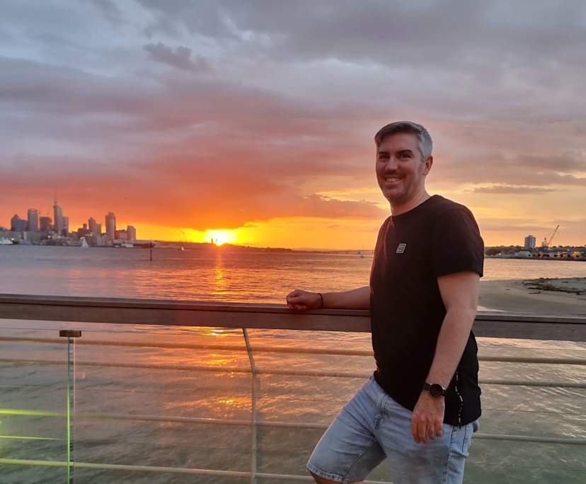 Matthew (37), $600, Have pets, LGBTQIA+, Non-smoker, and No children