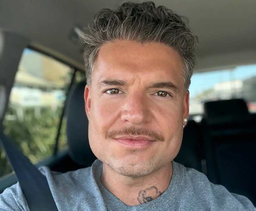 DANE (38), $400, LGBTQIA+, Non-smoker, No pets, and No children