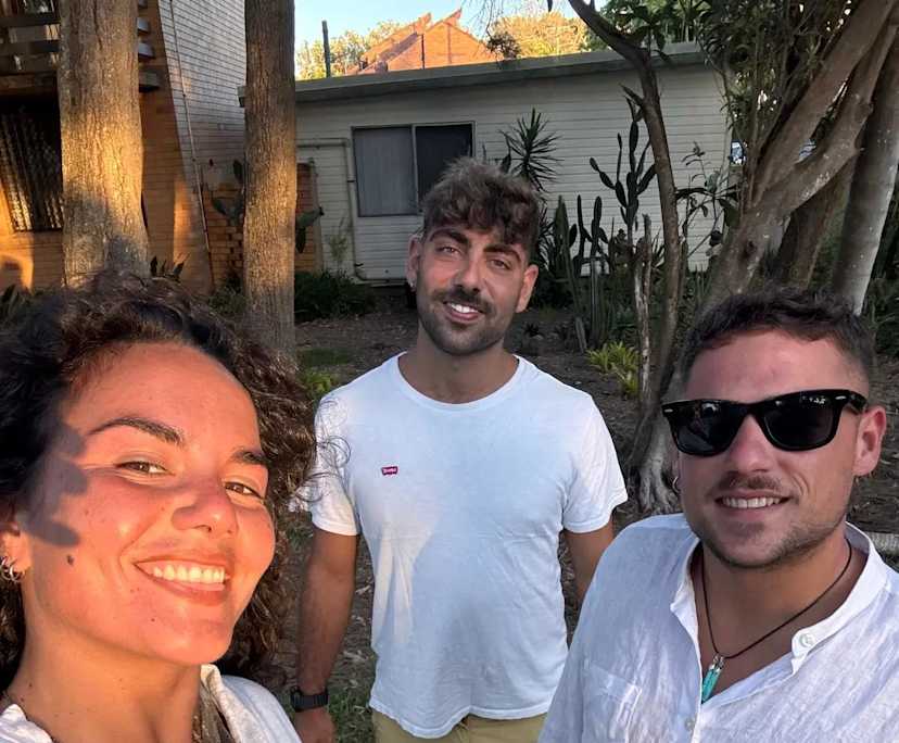 Marco (25), Giuseppe (29) and Elosabetta (26), $450, 