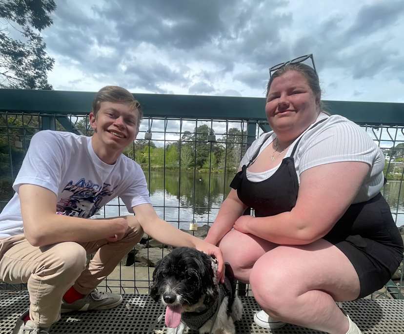 Shelby (20) and Aaron (20), $500, Have pets, Non-smoker, and No children