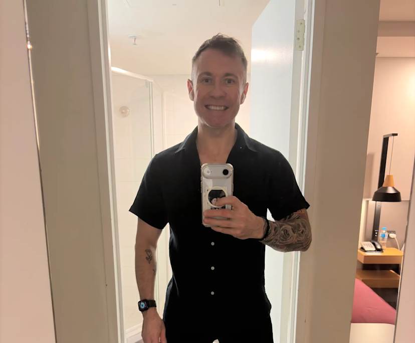 Tim (39), $450, LGBTQIA+, Non-smoker, No pets, and No children