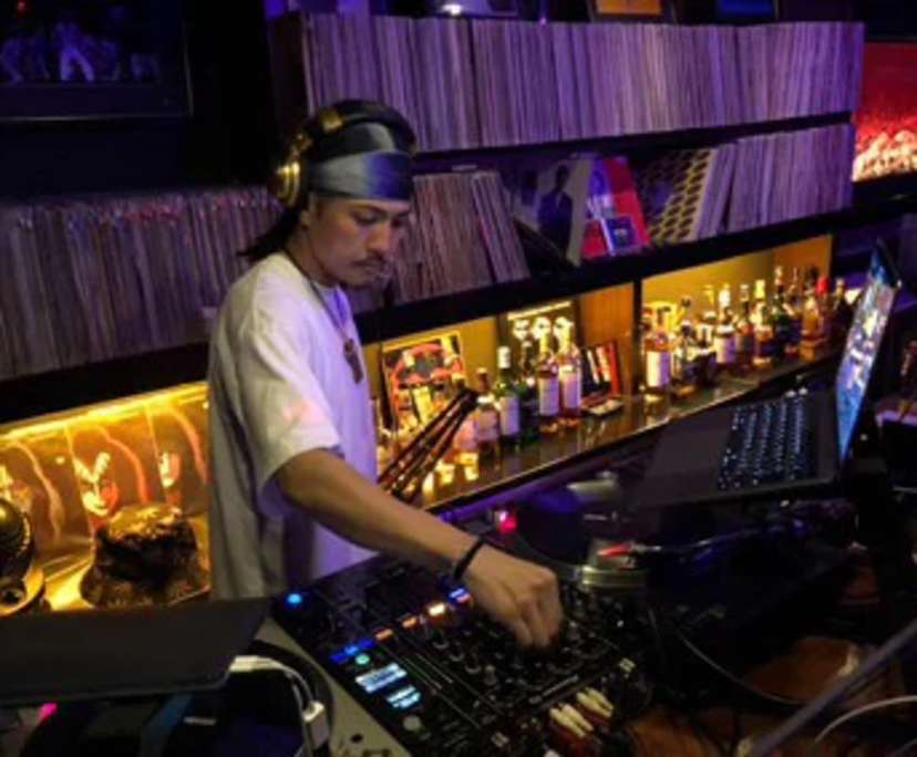 SHOGO (28), $350, Have pets, Non-smoker, and No children