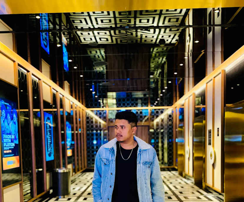 Jishan (23), $250, Smoker, No pets, and No children