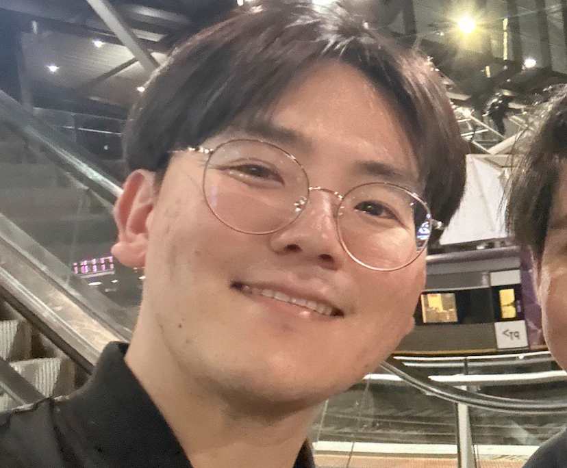 Kihyun (32), $350, LGBTQIA+, Non-smoker, No pets, and No children