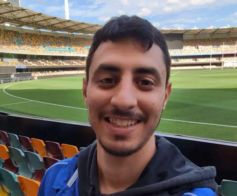 Emanuel (32), $280, Non-smoker, No pets, and No children