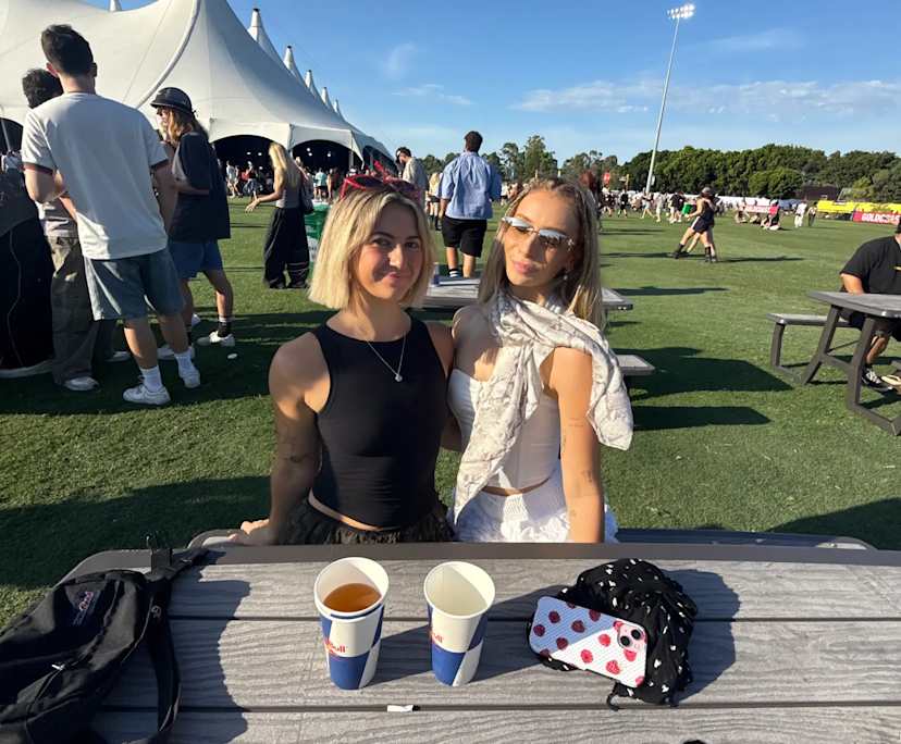 Grace & Lilli