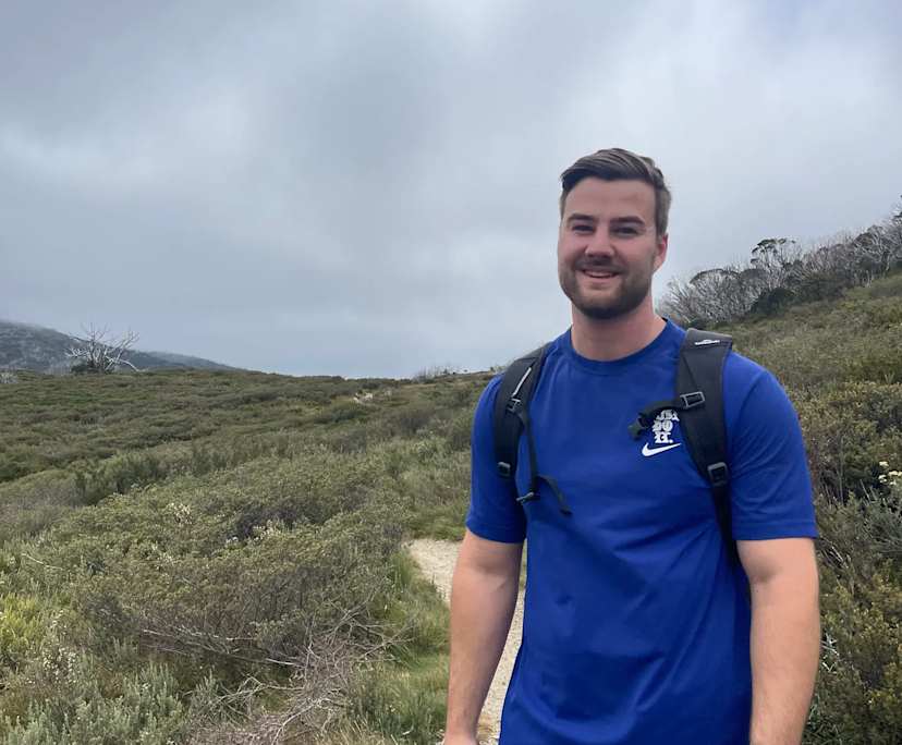Guy (23), $350, Non-smoker, No pets, and No children