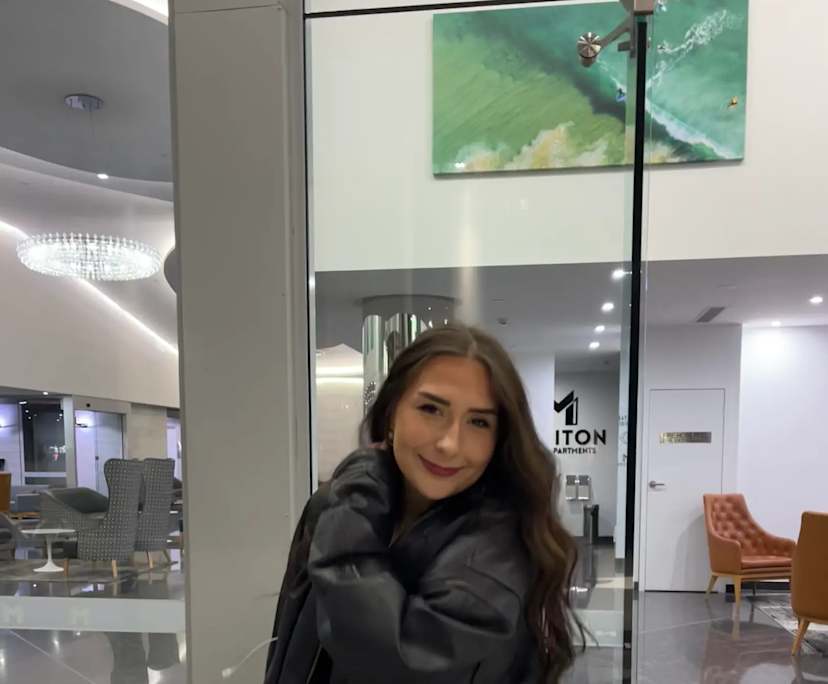 Nadine daphne bergmann