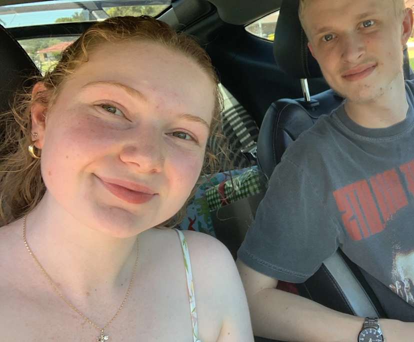 Annie (19) and Dylan (19), $400, 